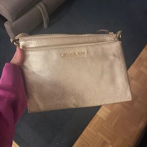 Michael Kors cross body